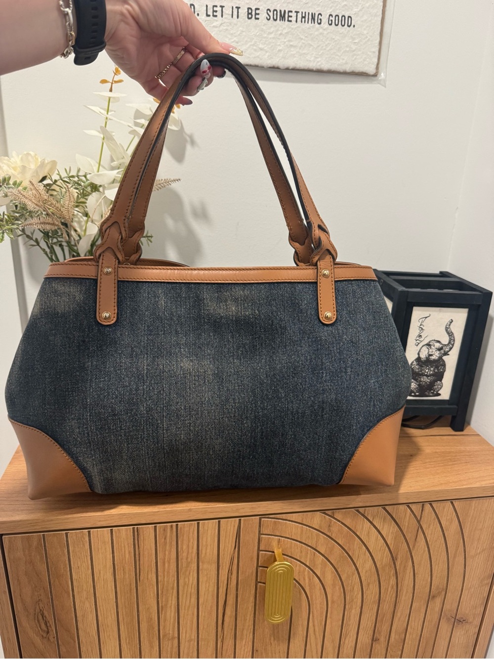 Authentic Gucci Craft Denim Tote Bag - Tan Leather Trim - EUC With Tags - Picture 4 of 16